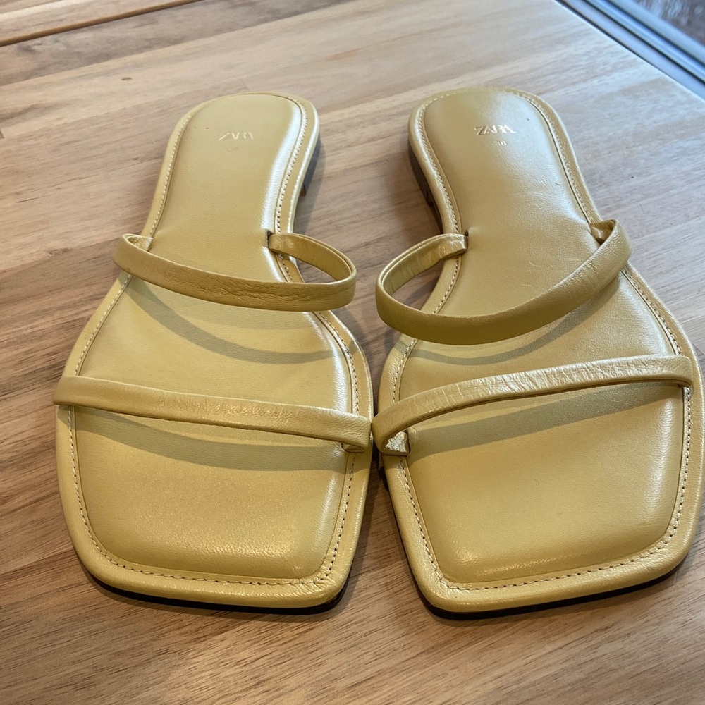 Zara Yellow Strappy Square-Toe Slide Sandals